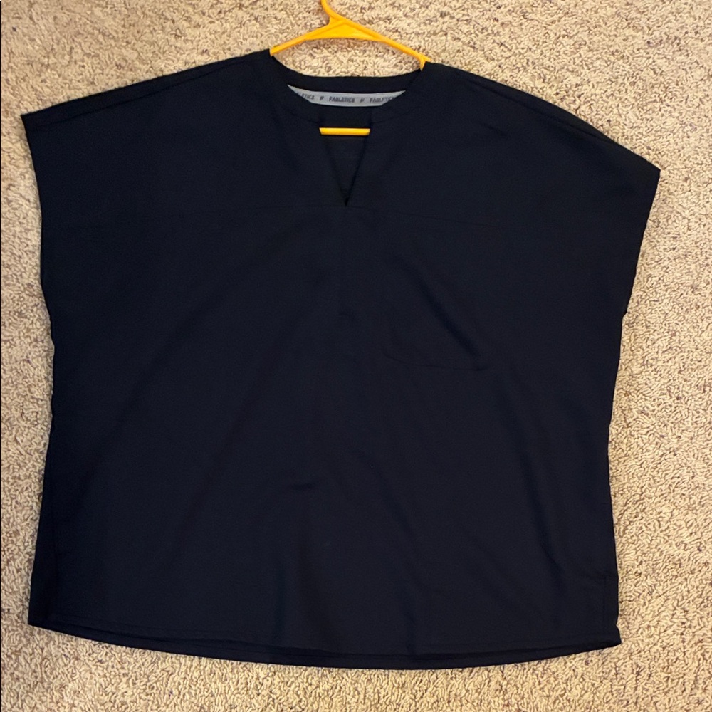 Fabletics Black V Neck- XL scrub top